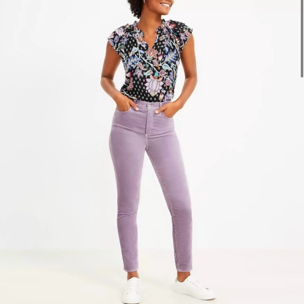 Ann Taylor Loft Lavender Velour Skinny Jeans. Sz 27